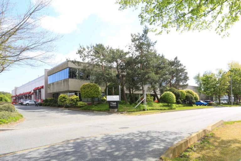 7360 River Rd.