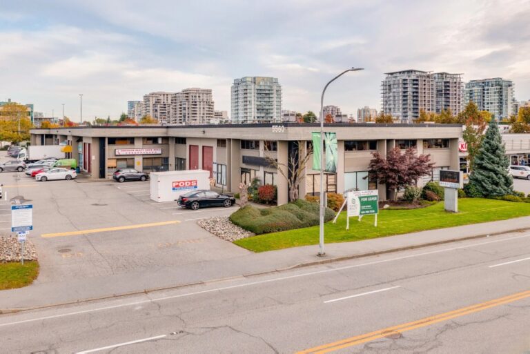 Minoru Plaza